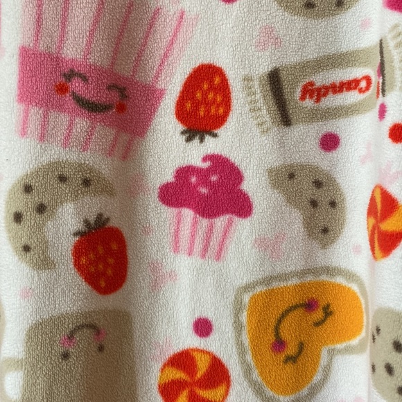 3 for $8 Carter’s fleece Pajama gown - Picture 3 of 8